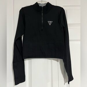 Black Ribbed Longsleeve Top